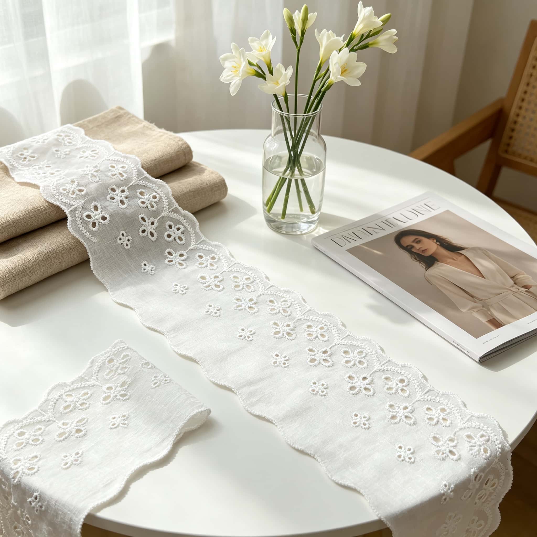 Renda de Algodão com Ilhós de  - Embroidery Eyelet avaliação e preço