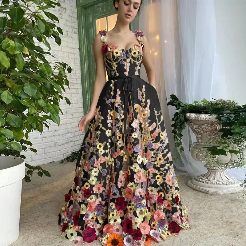 Flores tridimensionais feminin - Embroidery Zara avaliação e preço