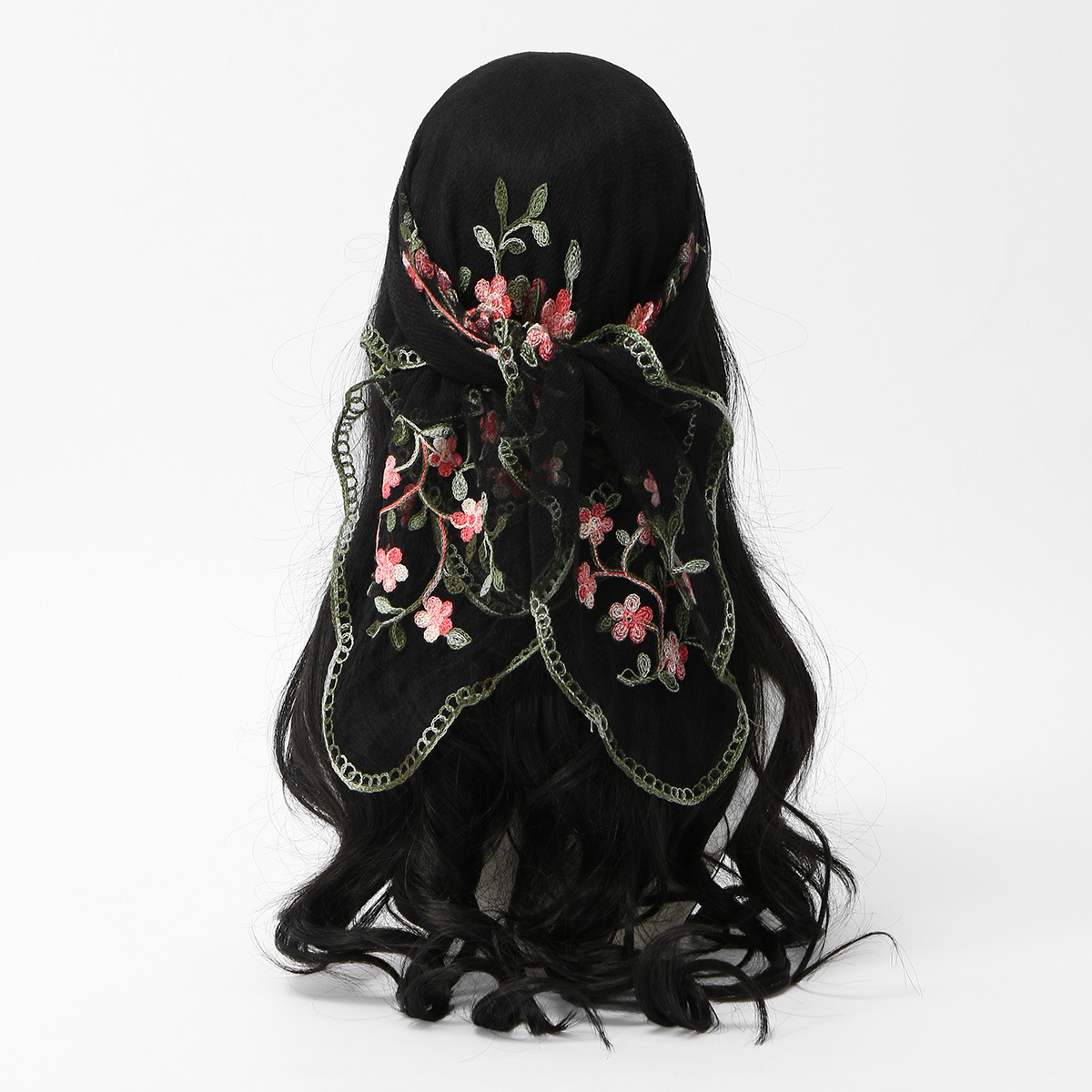 Lenço Quadrado com Bordado de  - Embroidery Zara avaliação e preço