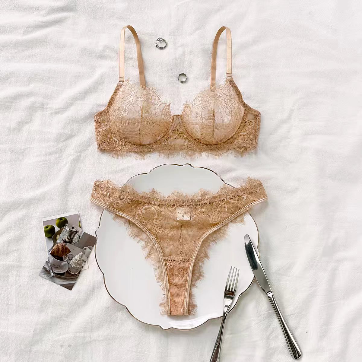 Conjunto de Sutiã e Calcinha F - Embroidery Eyelet avaliação e preço