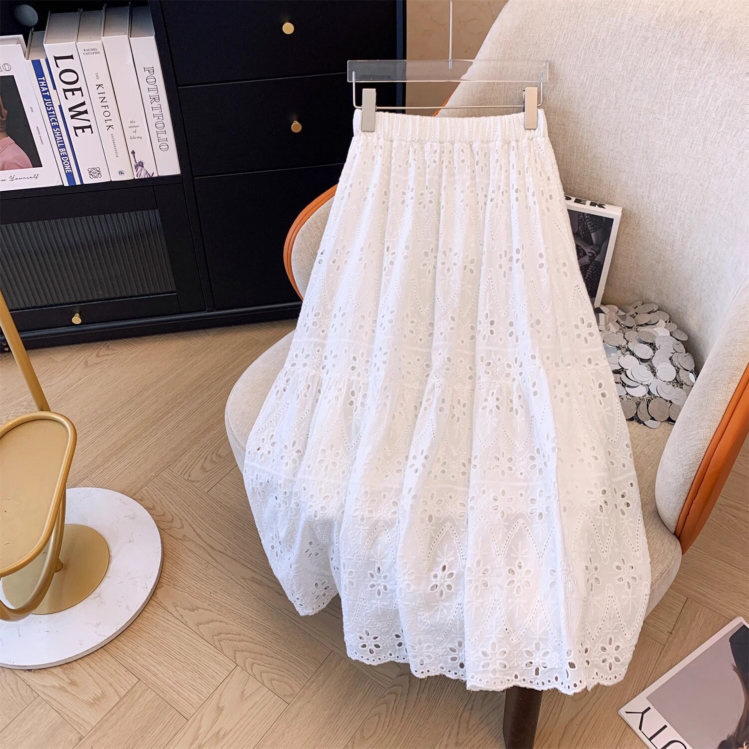 Saia Midi Branca com Bordado d - Embroidery Eyelet avaliação e preço